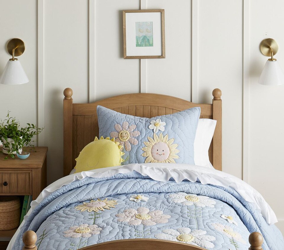 Daisy Comforter & Pillowcases Pottery Barn Kids AU